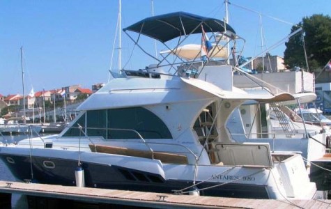 Beneteau_Antares_9.80-croatia(1)