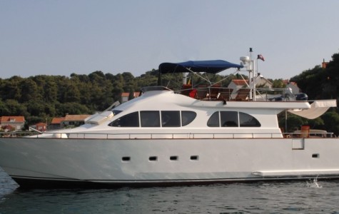 apex-navis-yacht