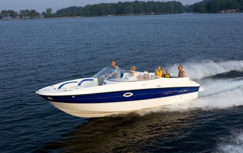 bayliner_249_deck_boat (1)