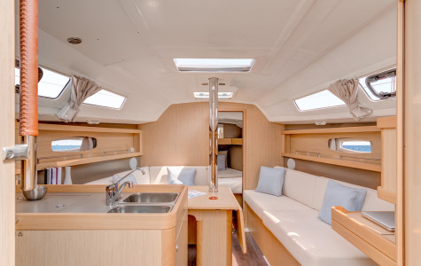 beneteau-oceanis-31 (3)
