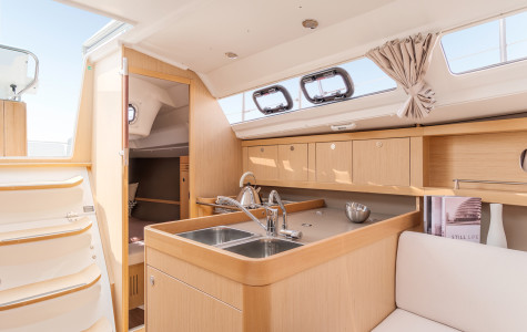 beneteau-oceanis-31 (7)