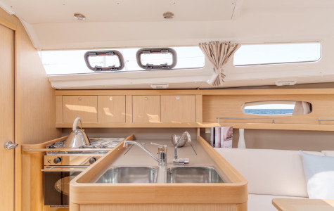 beneteau-oceanis-31 (8)