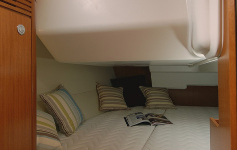 beneteau-oceanis-34 (10)