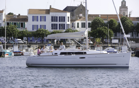 beneteau-oceanis-34 (3)