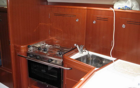 beneteau-oceanis-343 (2)