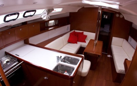beneteau-oceanis-37 (4)