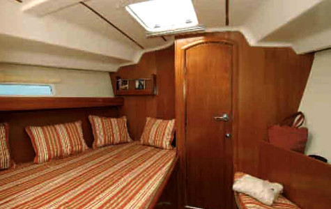 beneteau-oceanis-373 (2)