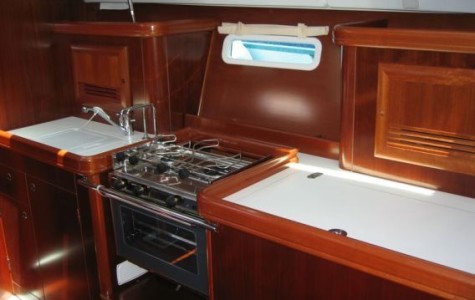 beneteau-oceanis-373 (5)