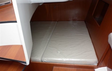 beneteau_antares_8.80 (6)