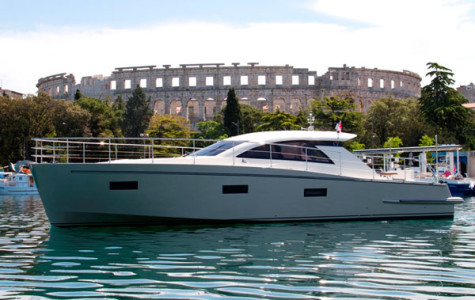 cyrus_13.80_hard_top (1)