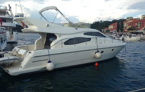 ferretti_46_fly_3kabine (1)