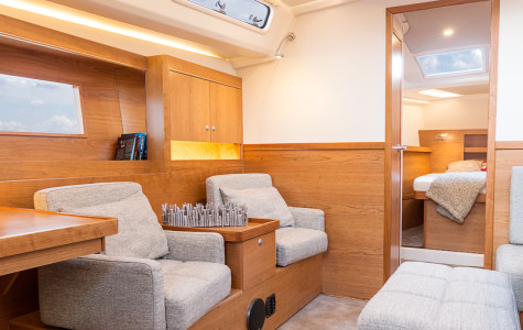 hanse_455_yacht_charter_croatia (7)