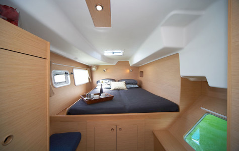 lagoon_380_premium (3)