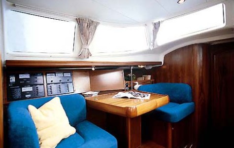 sun-odyssey-43-DS (12)