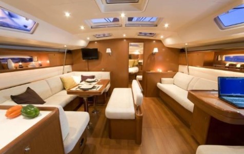 beneteau-oceanis-54 (8)