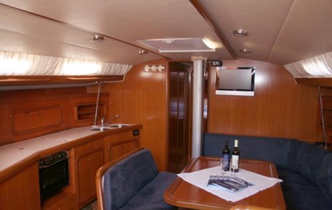 grand_soleil_46.3_salon3