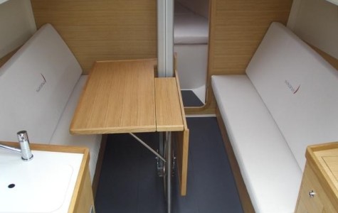 salona34-croatia-yacht-charter (4)